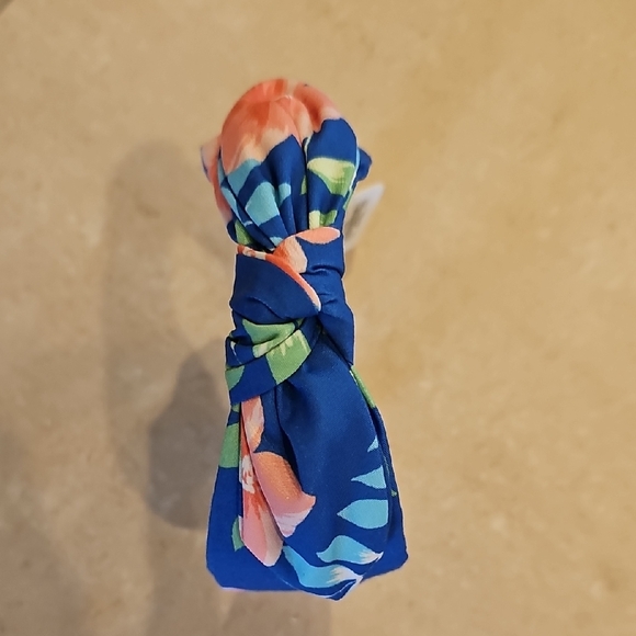 The Children's Place Blue Floral Headband NWT - Picture 5 of 6